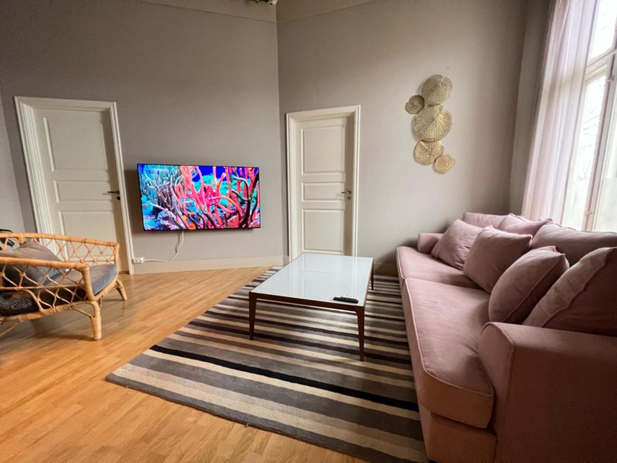 Fredrikstad Cicignon, Peaceful But Central With Garden, Parking And Long Stay Facilities Exterior photo